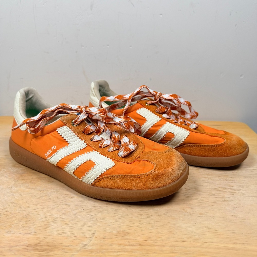 BACK 70 Ghost Orange Sneakers Womens EU36 uS 6 Low Top Retro Streetwear Suede